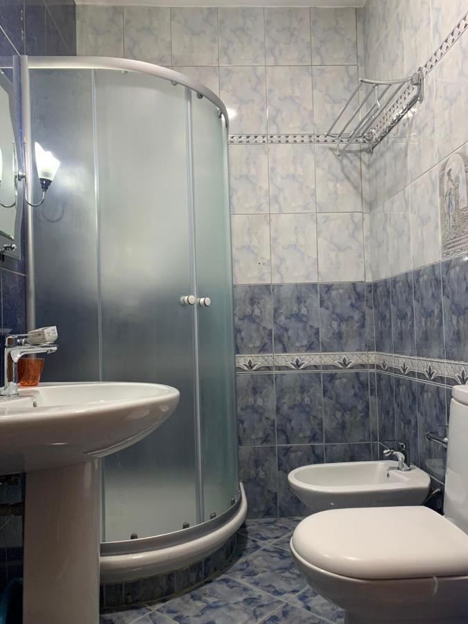 Spacious Family-Friendly Apartment In The Heart Of Bllok Tiranë Luaran gambar