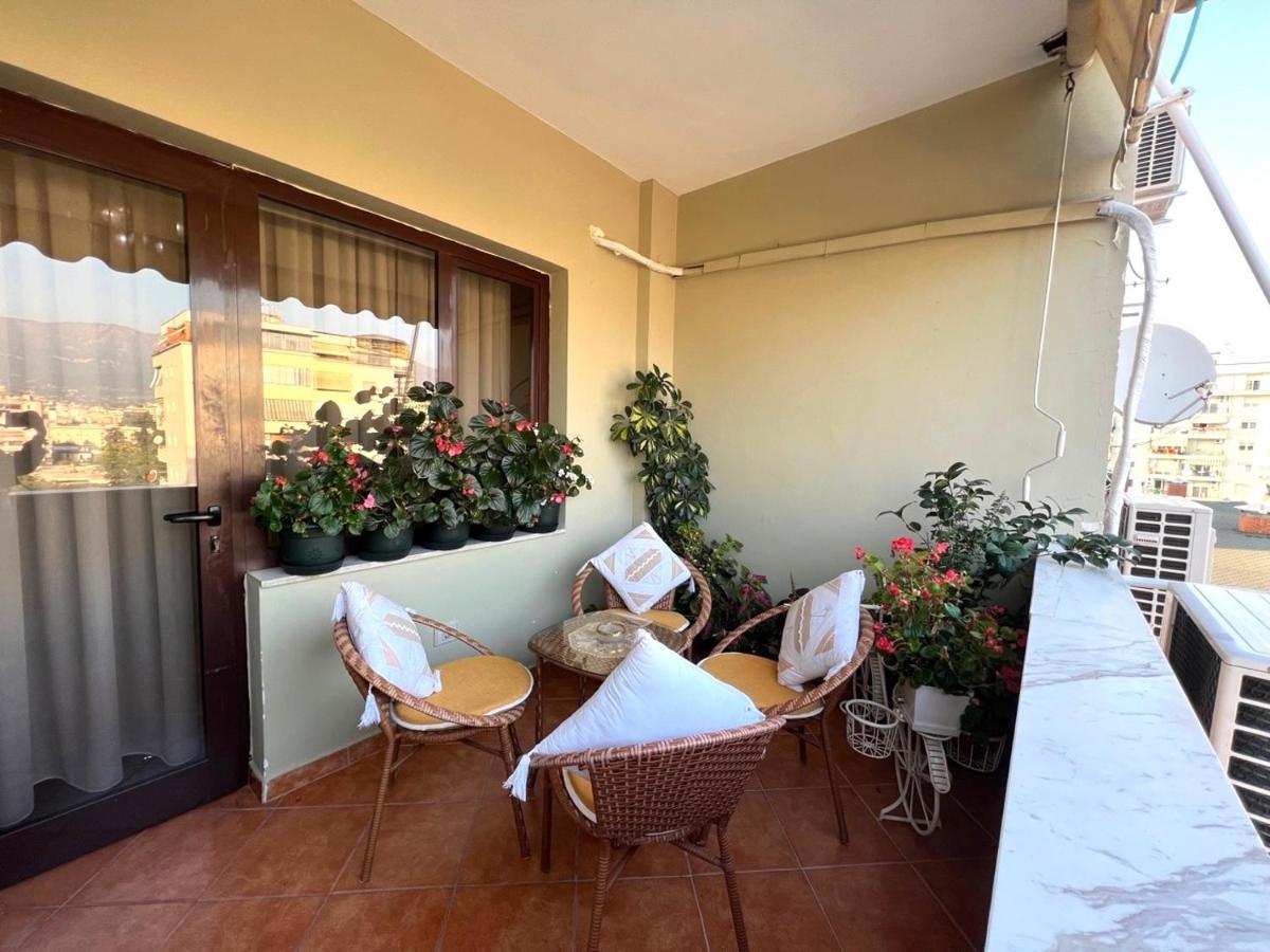 Spacious Family-Friendly Apartment In The Heart Of Bllok Tiranë Luaran gambar